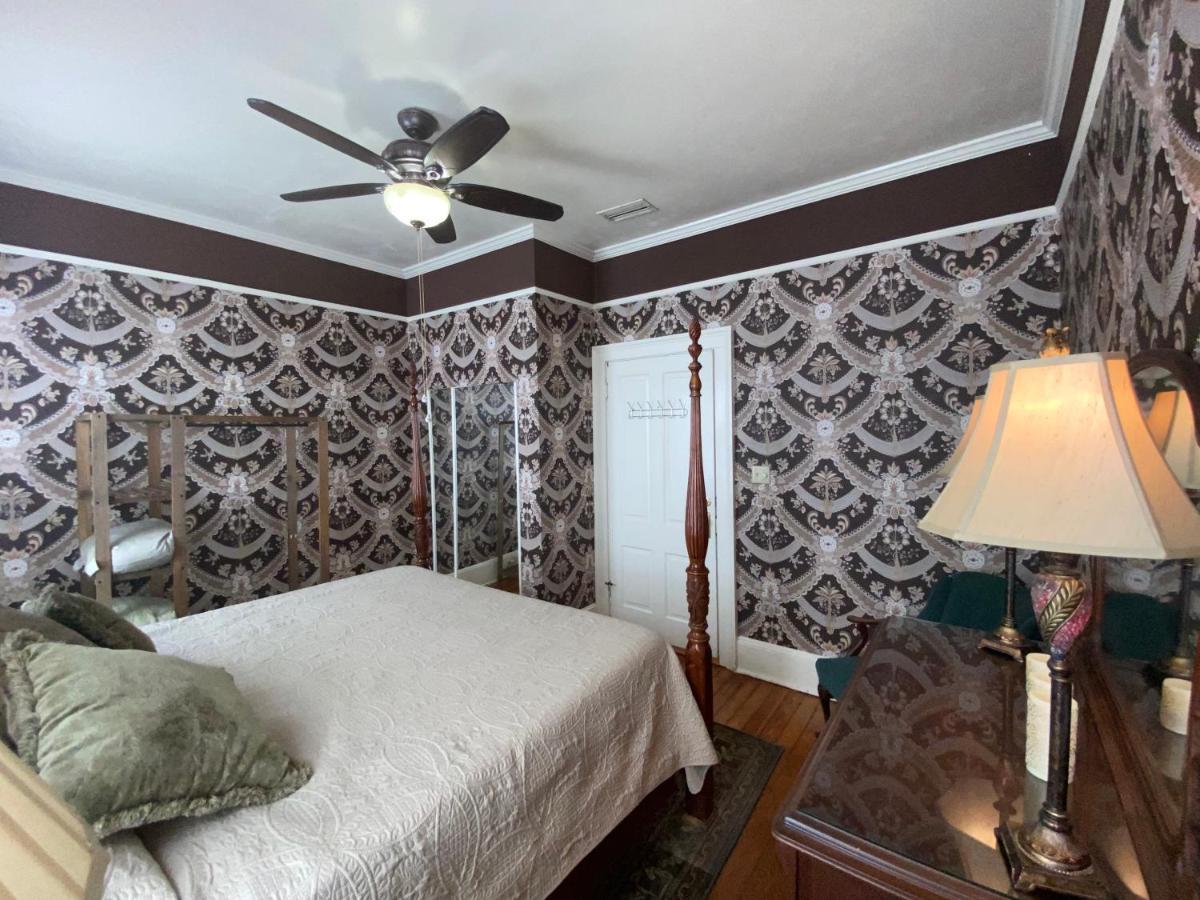 Mckean Manor Apartment Mobile Bagian luar foto